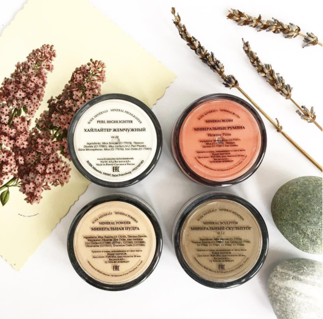 бронзеры, скульпторы, хайлайтеры.